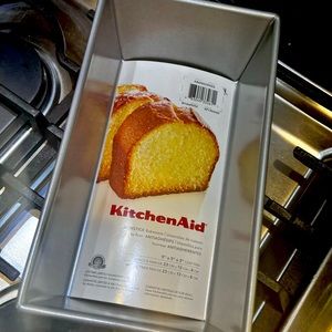 NWT - KitchenAid Nonstick Loaf Pan